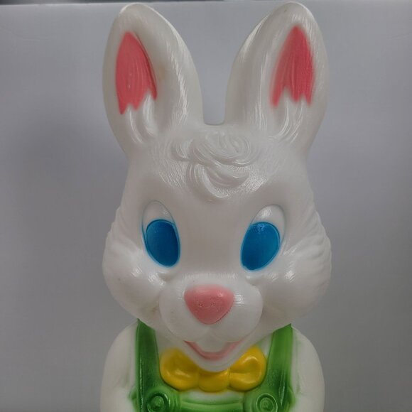 General Foam Plastics Easter Bunny Blow Mold - Picture 5 of 11